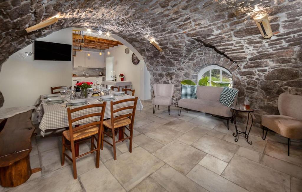 Villa Stancija Kavali Stone House, Zvoneca-Opatija Zewnętrze zdjęcie